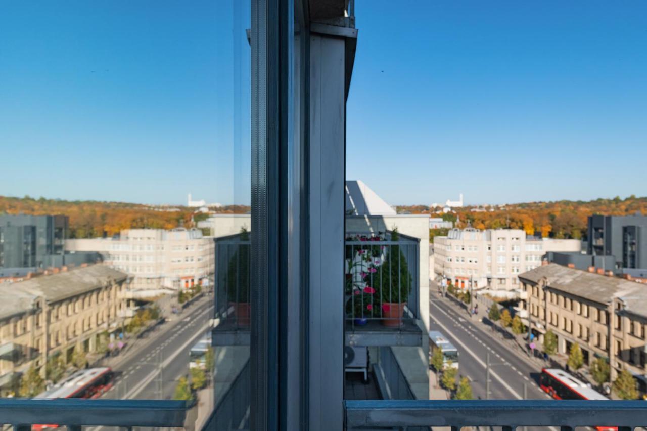 Panoramic City Centre Apartment By Polo Apartments Kaunas Dış mekan fotoğraf