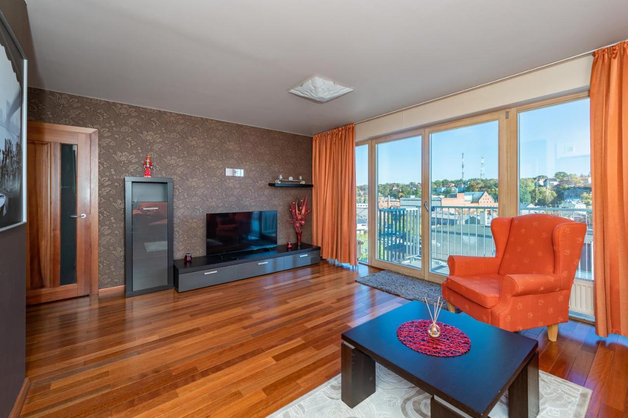 Panoramic City Centre Apartment By Polo Apartments Kaunas Dış mekan fotoğraf