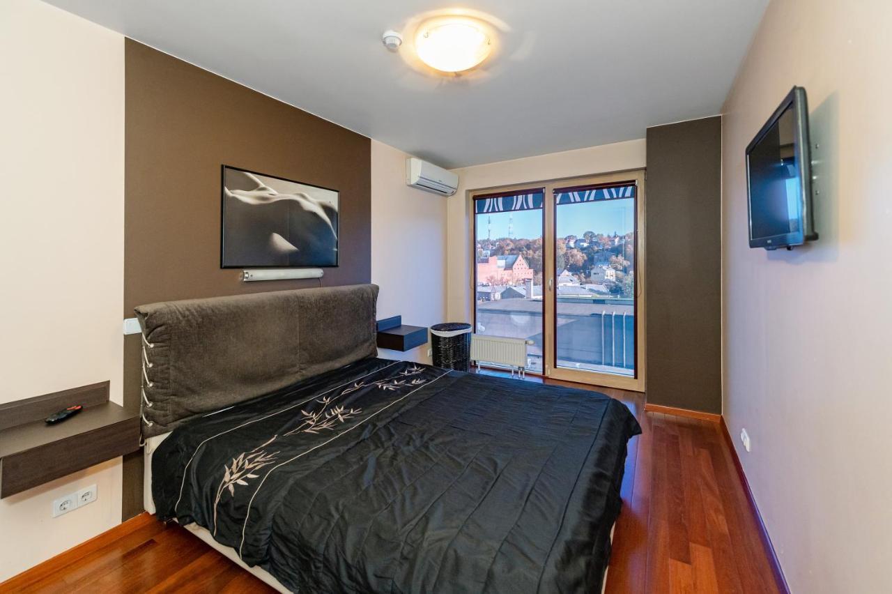 Panoramic City Centre Apartment By Polo Apartments Kaunas Dış mekan fotoğraf