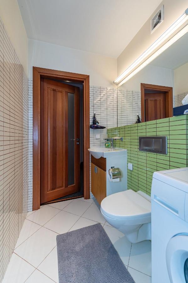 Panoramic City Centre Apartment By Polo Apartments Kaunas Dış mekan fotoğraf